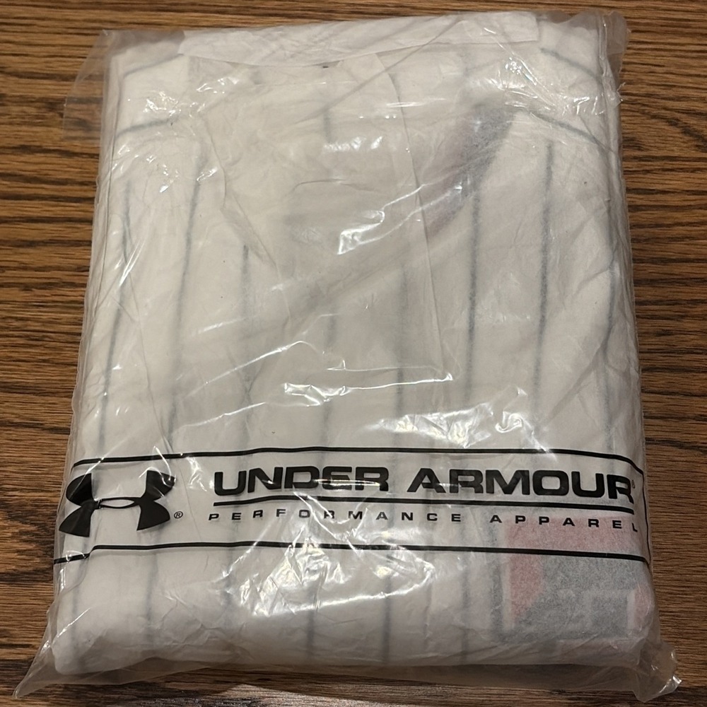 Texas Tech Red Raiders Under Armour Button-Up Softball Jersey Size Medium - Picture 4 of 7